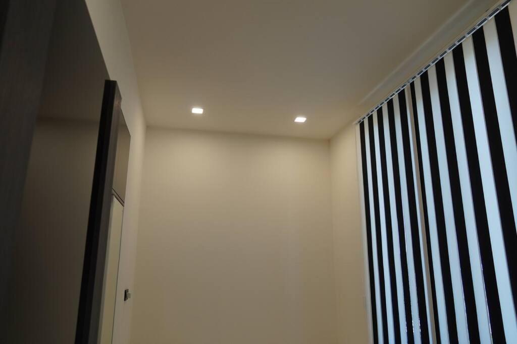 Lovely, Newly Remodeled Apartment In Yerevan! Zewnętrze zdjęcie